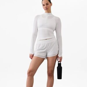 NWT Athleta Mid Rise Mesh Racer Run‎ Short 4” Shorts 3X White